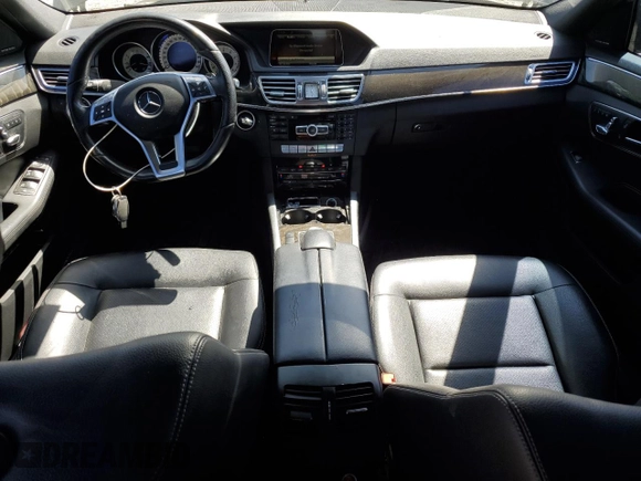 2014 Mercedes-Benz E 350 Luxury with VIN WDDHF8JBXEA981753, listed as a Copart auction lot 60556625 with 132,742 mi miles and Salvage title. Bid and sale history available at DreamBid. Image 8.