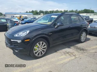 2017 Porsche Cayenne S E-Hybrid с VIN WP1AE2A27HLA70895, выставлен на аукционе Copart как лот 62656685 с пробегом 93 708 миль миль и Списание • Salvage title. История ставок и продаж доступна на DreamBid. Изображение 1.