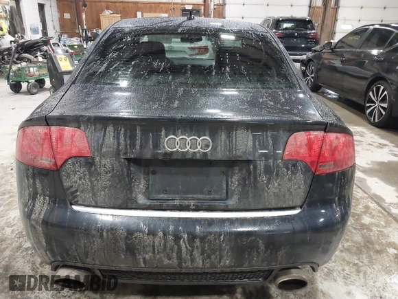 2007 Audi RS 4 z VIN WUARU78E87N903162, wystawiony jako IAAI lot #41553827 z przebiegiem 146 880 mil mil oraz . Historia ofert i sprzedaży dostępna na DreamBid. Obrazek 16.