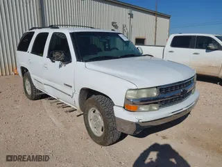 2003 Chevrolet Tahoe LS with VIN 1GNEC13Z43R282194, listed as a IAAI auction lot 41363024 with 207,135 mi miles. Bid and sale history available at carsss.com. Image 1.