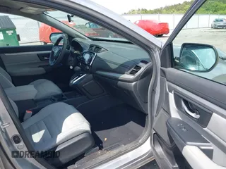 2017 Honda CR-V LX z VIN 7FARW5H36HE003231, wystawiony jako IAAI lot #42172393 z przebiegiem 92 527 mil mil oraz . Historia ofert i sprzedaży dostępna na DreamBid. Obrazek 5.