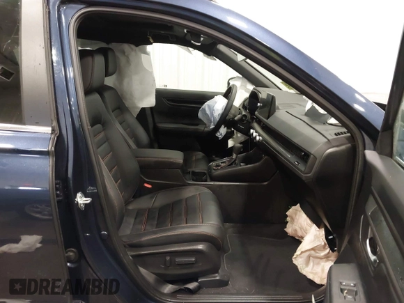 2025 Honda CR-V Sport-L with VIN 7FARS6H86SE048805, listed as a IAAI auction lot 41948021 with 8,532 mi miles and . Bid and sale history available at DreamBid. Image 5.