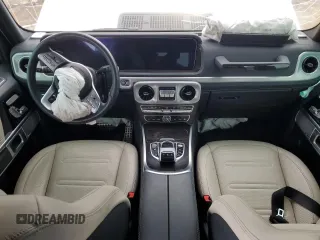 2020 Mercedes-Benz G 550 z VIN WDCYC6BJ1LX336006, wystawiony jako Copart lot #85804924 z przebiegiem Nie podano mil oraz Szkody całkowita. Historia ofert i sprzedaży dostępna na DreamBid. Obrazek 8.