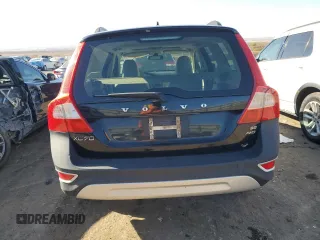 2010 Volvo XC70 3.2L with VIN YV4982BZ0A1086619, listed as a Copart auction lot 82308894 with 276,655 mi miles and Clean Title. Bid and sale history available at DreamBid. Image 6.
