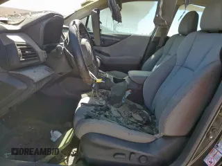 2020 Subaru Legacy Premium z VIN 4S3BWAC6XL3024791, wystawiony jako Copart lot #57331115 z przebiegiem Nie podano mil oraz Szkoda całkowita • Salvage title. Historia ofert i sprzedaży dostępna na DreamBid. Obrazek 7.