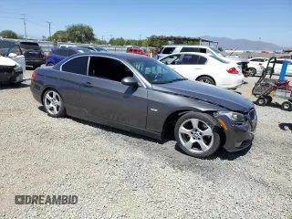 2008 BMW 3 Series 328i with VIN WBAWR335X8P153171, listed as a Copart auction lot 61267515 with 143,095 mi miles and Salvage title. Bid and sale history available at DreamBid. Image 4.