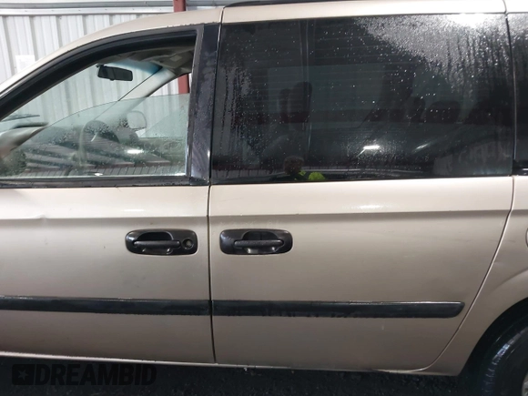 2007 Dodge Caravan SE with VIN 1D4GP25R27B244733, listed as a IAAI auction lot 41898880 with 209,721 mi miles and . Bid and sale history available at carsss.com. Image 15.