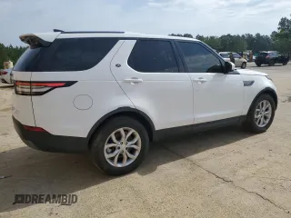 2020 Land Rover Discovery SE z VIN SALRG2RV2L2429333, wystawiony jako Copart lot #57302935 z przebiegiem 71 306 mil mil oraz Czysty tytuł • Clean title. Historia ofert i sprzedaży dostępna na DreamBid. Obrazek 3.