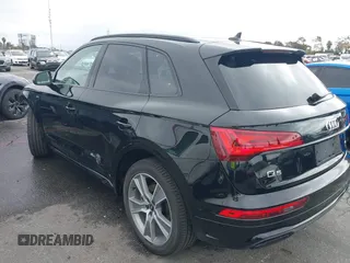 2025 Audi Q5 S line Premium z VIN WA1GAAFY7S2026126, wystawiony jako IAAI lot #41535407 z przebiegiem 1303 mil mil oraz . Historia ofert i sprzedaży dostępna na DreamBid. Obrazek 15.