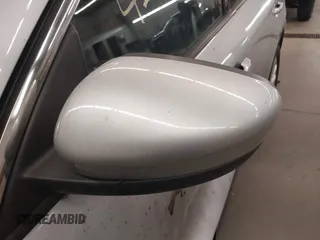2020 Ford Escape SE с VIN 1FMCU9G63LUA56720, выставлен на аукционе IAAI как лот 42199549 с пробегом 57 944 миль миль и . История ставок и продаж доступна на DreamBid. Изображение 12.