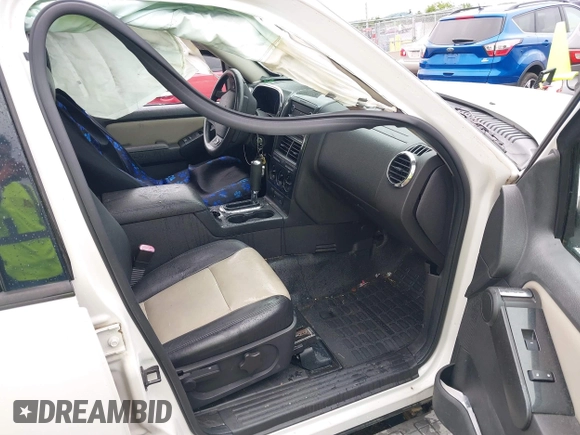 2008 Ford Explorer Sport Trac Limited с VIN 1FMEU33E78UA20653, выставлен на аукционе IAAI как лот 42178143 с пробегом 168 105 миль миль и . История ставок и продаж доступна на DreamBid. Изображение 5.
