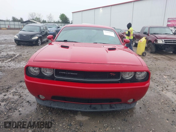 2013 Dodge Challenger R/T with VIN 2C3CDYBT5DH588006, listed as a IAAI auction lot 41858679 with 160,911 mi miles. Bid and sale history available at carsss.com. Image 6.