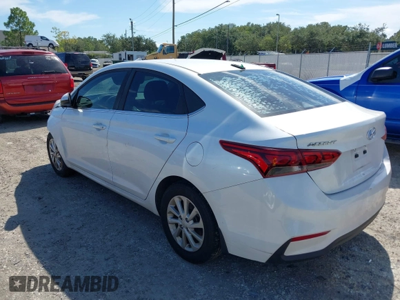 2019 Hyundai Accent SE with VIN 3KPC24A33KE058640, listed as a IAAI auction lot 37641177 with 1 mi miles. Bid and sale history available at carsss.com. Image 3.