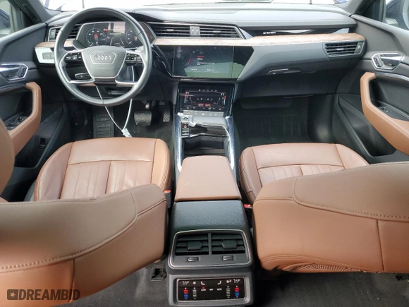 2022 Audi e-tron Premium with VIN WA1AAAGE0NB023700, listed as a Copart auction lot 43821515 with 39,685 mi miles and Salvage Title. Bid and sale history available at carsss.com. Image 8.