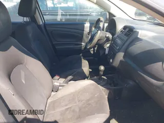 2018 Nissan Versa SV с VIN 3N1CN7AP5JL819838, выставлен на аукционе IAAI как лот 41878387 с пробегом 227 298 миль миль и . История ставок и продаж доступна на DreamBid. Изображение 5.