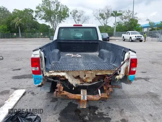 2011 Ford Ranger XL с VIN 1FTKR1AD0BPA62191, выставлен на аукционе IAAI как лот 42399054 с пробегом 194 350 миль миль и . История ставок и продаж доступна на DreamBid. Изображение 15.