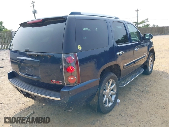 2007 GMC Yukon Denali z VIN 1GKFK63847J313456, wystawiony jako IAAI lot #42360981 z przebiegiem 179 670 mil mil oraz . Historia ofert i sprzedaży dostępna na DreamBid. Obrazek 4.