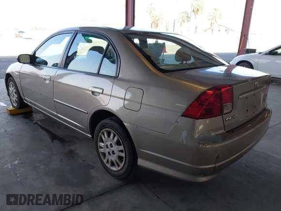 2005 Honda Civic LX with VIN 2HGES16565H530065, listed as a IAAI auction lot 41055832 with 244,239 mi miles and . Bid and sale history available at DreamBid. Image 3.