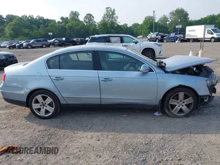 2007 Volkswagen Passat Wolfsburg Edition with VIN WVWAK73C77P152906, listed as a IAAI auction lot 42404087 with Not provided miles and . Bid and sale history available at DreamBid. Image 14.