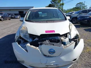 2012 Nissan LEAF SL with VIN JN1AZ0CP7CT024532, listed as a IAAI auction lot 41570127 with 1 mi miles. Bid and sale history available at carsss.com. Image 12.