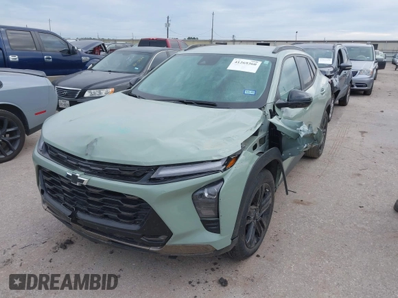 2025 Chevrolet Trax ACTIV with VIN KL77LKEP9SC009947, listed as a IAAI auction lot 41269360 with Not Provided miles. Bid and sale history available at carsss.com. Image 2.