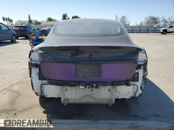 2019 Tesla Model 3 Long Range with VIN 5YJ3E1EB0KF437418, listed as a Copart auction lot 50729915 with 105,148 mi miles and Salvage Title. Bid and sale history available at DreamBid. Image 6.