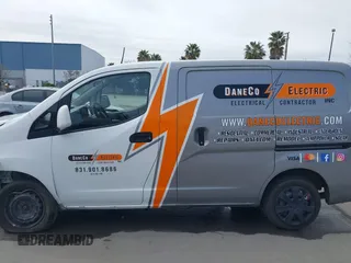 2015 Nissan NV200 SV with VIN 3N6CM0KN8FK727671, listed as a IAAI auction lot 41727194 with 165,776 mi miles. Bid and sale history available at carsss.com. Image 15.