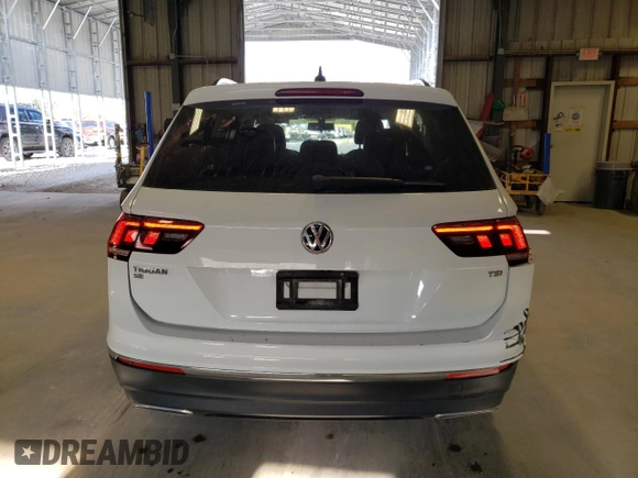 2018 Volkswagen Tiguan SEL with VIN 3VV3B7AX6JM078407, listed as a Copart auction lot 68257194 with 172,801 mi miles and Salvage title. Bid and sale history available at DreamBid. Image 6.