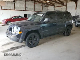2015 Jeep Patriot Altitude Edition with VIN 1C4NJPBA0FD186321, listed as a Copart auction lot 47059835 with 154,726 mi miles and Salvage Title. Bid and sale history available at carsss.com. Image 1.