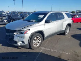 2020 Chevrolet Traverse LS with VIN 1GNERFKW3LJ233389, listed as a IAAI auction lot 41516881 with 72,317 mi miles. Bid and sale history available at carsss.com. Image 2.