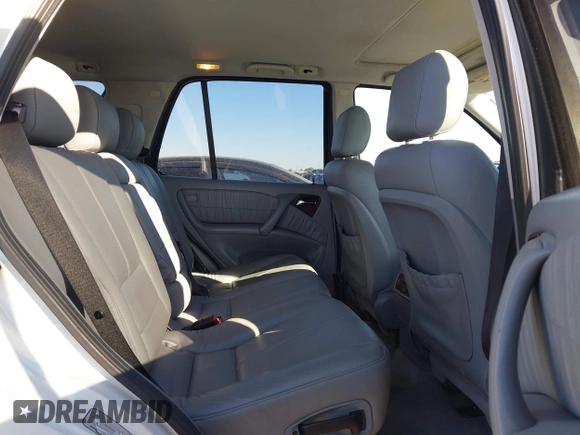 2004 Mercedes-Benz M 350 with VIN 4JGAB57E54A482716, listed as a IAAI auction lot 40731487 with 178,587 mi miles and . Bid and sale history available at DreamBid. Image 8.