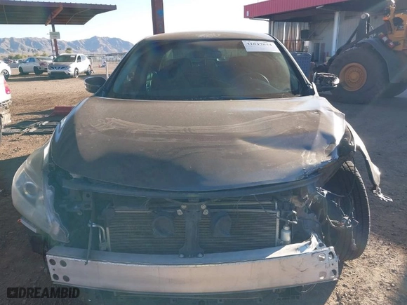 2015 Nissan Altima 2.5 S with VIN 1N4AL3AP2FC417285, listed as a IAAI auction lot 41847034 with 188,069 mi miles. Bid and sale history available at carsss.com. Image 13.