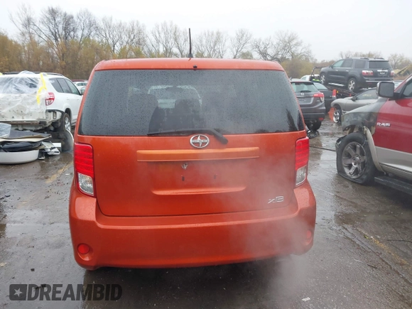 2012 Scion xB z VIN JTLZE4FE6CJ006827, wystawiony jako IAAI lot #40931979 z przebiegiem 124 199 mil mil oraz . Historia ofert i sprzedaży dostępna na DreamBid. Obrazek 16.