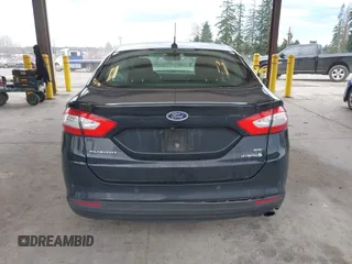 2016 Ford Fusion SE Hybrid with VIN 3FA6P0LU1GR106980, listed as a IAAI auction lot 41895379 with 200,226 mi miles. Bid and sale history available at carsss.com. Image 15.