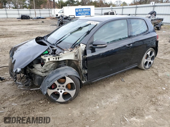 2011 Volkswagen GTI w/Sunroof z VIN WVWFV7AJ4BW015936, wystawiony jako Copart lot #84934284 z przebiegiem 83 802 mil mil oraz Czysty tytuł • Clean title. Historia ofert i sprzedaży dostępna na DreamBid. Obrazek 1.