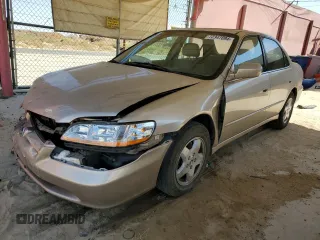 2000 Honda Accord EX с VIN 1HGCG1651YA036790, выставлен на аукционе Copart как лот 72347094 с пробегом 122 837 миль миль и Списание • Salvage title. История ставок и продаж доступна на DreamBid. Изображение 1.