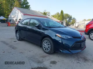 2019 Toyota Corolla L z VIN 2T1BURHE3KC141929, wystawiony jako IAAI lot #40335486 z przebiegiem 30 152 mil mil oraz . Historia ofert i sprzedaży dostępna na DreamBid. Obrazek 1.