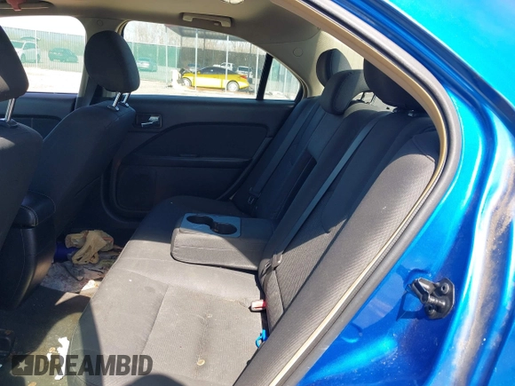 2012 Ford Fusion SE z VIN 3FAHP0HA0CR129328, wystawiony jako IAAI lot #41071631 z przebiegiem 174 913 mil mil oraz . Historia ofert i sprzedaży dostępna na DreamBid. Obrazek 8.