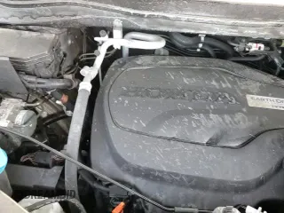 2019 Honda Passport Touring with VIN 5FNYF8H95KB023345, listed as a Copart auction lot 68687805 with 109,144 mi miles and Salvage title. Bid and sale history available at DreamBid. Image 16.