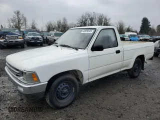 1991 Toyota Pickup DX with VIN JT4RN81P4M5126664, listed as a Copart auction lot 43876545 with 215,944 mi miles and Clean Title. Bid and sale history available at DreamBid. Image 1.