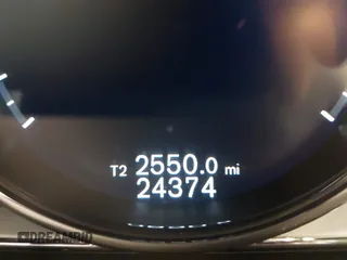 2018 Volvo S60 Dynamic with VIN YV140MTL8J2461042, listed as a IAAI auction lot 42093883 with 24,374 mi miles. Bid and sale history available at carsss.com. Image 15.