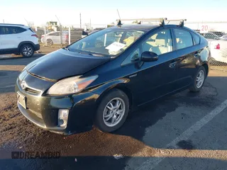 2010 Toyota Prius II with VIN JTDKN3DU8A0136273, listed as a IAAI auction lot 41266255 with 209,558 mi miles. Bid and sale history available at carsss.com. Image 2.