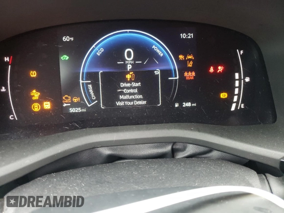 2025 Toyota Camry LE z VIN 4T1DAACK4SU061120, wystawiony jako Copart lot #55996285 z przebiegiem 5 025 mil mil oraz Szkoda całkowita • Salvage title. Historia ofert i sprzedaży dostępna na DreamBid. Obrazek 9.