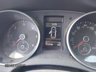 2014 Volkswagen Jetta TDI w/Sunroof & Nav с VIN 3VWPL7AJ8EM608162, выставлен на аукционе IAAI как лот 42516807 с пробегом 173 798 миль миль и . История ставок и продаж доступна на DreamBid. Изображение 7.