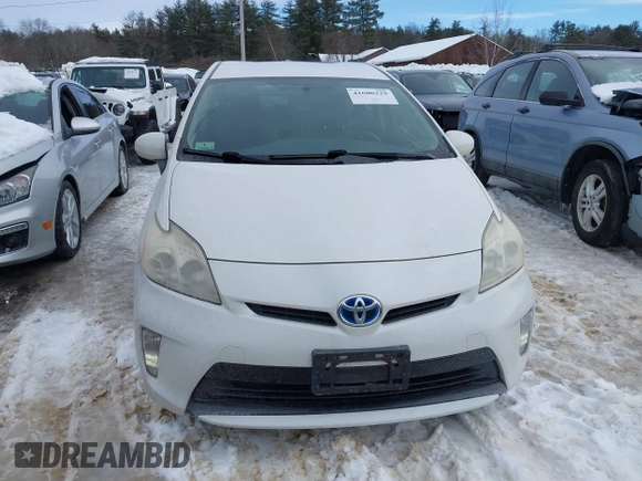 2013 Toyota Prius One with VIN JTDKN3DU0D5597099, listed as a IAAI auction lot 41600229 with 77,937 mi miles. Bid and sale history available at carsss.com. Image 12.