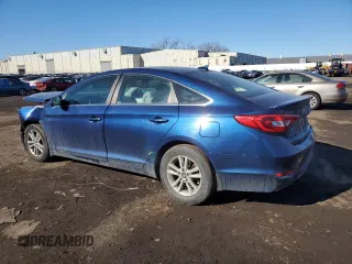 2015 Hyundai Sonata SE z VIN 5NPE24AF1FH174620, wystawiony jako Copart lot #42210135 z przebiegiem 109 565 mil mil oraz Szkoda całkowita • Salvage title. Historia ofert i sprzedaży dostępna na DreamBid. Obrazek 2.