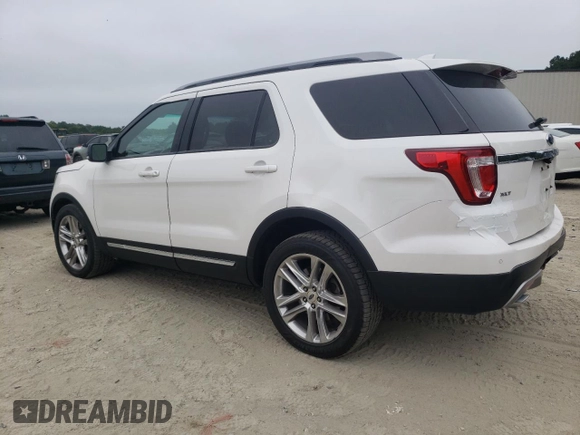 2017 Ford Explorer XLT z VIN 1FM5K8D85HGA31323, wystawiony jako Copart lot #62210725 z przebiegiem 135 643 mil mil oraz Szkoda całkowita • Salvage title. Historia ofert i sprzedaży dostępna na DreamBid. Obrazek 2.