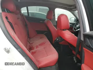 2020 Alfa Romeo Stelvio z VIN ZASPAJAN1L7C92420, wystawiony jako Copart lot #41972755 z przebiegiem Nie podano mil oraz Nie do naprawy. Historia ofert i sprzedaży dostępna na DreamBid. Obrazek 11.