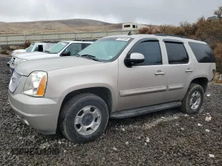 2008 GMC Yukon SLT w/4SB with VIN 1GKFK13038J218076, listed as a Copart auction lot 47581505 with 184,880 mi miles and Salvage Title. Bid and sale history available at carsss.com. Image 1.