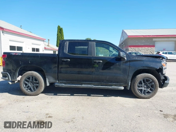 2022 Chevrolet Silverado 1500 Custom with VIN 1GCPDBEK8NZ542961, listed as a IAAI auction lot 40464540 with 45,122 mi miles. Bid and sale history available at carsss.com. Image 12.
